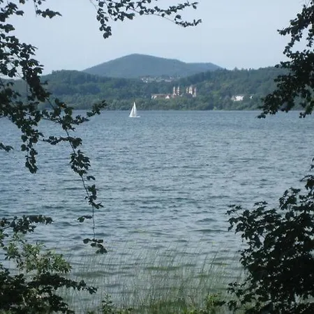 In Bell Am Laacher *
